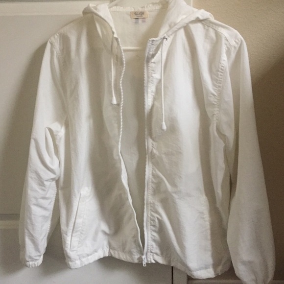 Brandy Melville Jackets & Blazers - Brandy Melville White Krissy Windbreaker